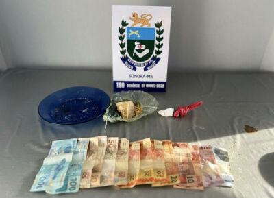 Imagem da notícia Suspeito é preso com crack e cocaína após tentar fugir da PM em Sonora